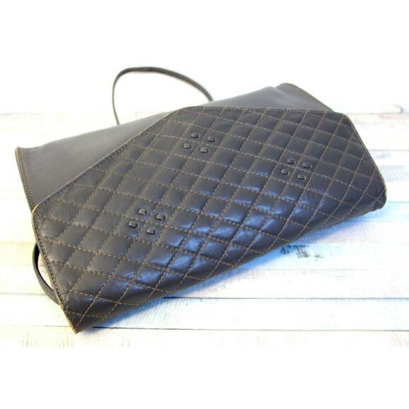 LITTLE DAISY ITALY GRAY GENUINE LEATHER QUILTED FLAP X-BODY SHOULDER BAG CLUTCH - Picture 4 of 11